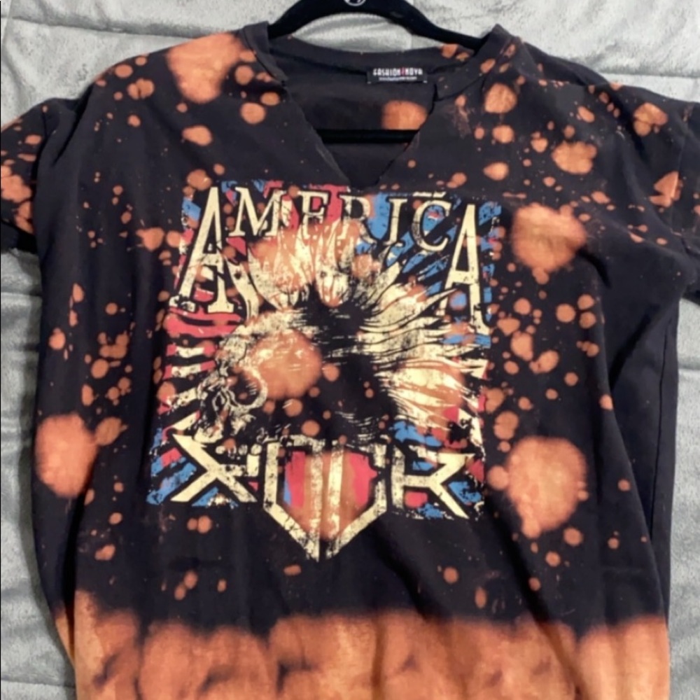 FASHION NOVA SHIRT - Picture 3 of 3
